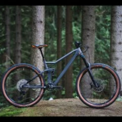 VTT Tout-Suspendu Cube Stereo 140 HPC Race 27.5 Shimano 21 VTT Tout-Suspendu Cube Stereo 140 HPC Race 27.5 Shimano -Magura Soldes VTT Tout Suspendu Cube Stereo 140 HPC Race 27.5 Shimano SLXXT 12V 27.5 Gris 2022 9