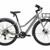 Cannondale Treadwell Neo 2 EQ Remixte MicroSHIFT 8V 250Wh -Magura Soldes Velo de Ville Electrique Cannondale Treadwell Neo 2 EQ Remixte MicroSHIFT 8V 250Wh 650b Gris 2022