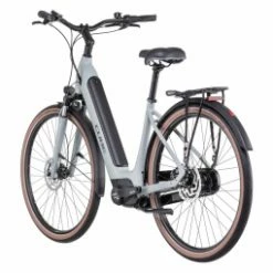 Vélo De Ville Électrique Cube Supreme Hybrid One 500 Easy Gris -Magura Soldes Velo de Ville Electrique Cube Supreme Hybrid One 500 Easy Entry Shimano Nexus 7V 500 Wh 700 mm Gris Lunar 2022 4