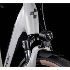 Vélo De Ville Électrique Cube Supreme Hybrid One 500 Easy Gris -Magura Soldes Velo de Ville Electrique Cube Supreme Hybrid One 500 Easy Entry Shimano Nexus 7V 500 Wh 700 mm Gris Lunar 2022 6