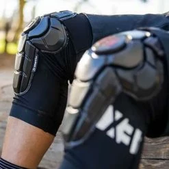 G-FORME GENOUILLERE PRO-X3 -Magura Soldes g forme genouillere pro x3 4